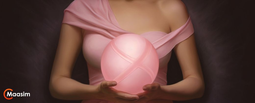 בדיקת שד עצמית זה השלב הראשון, ואז צריך להתייעץ עם כיררגית שד ובצד שמאל למטה לוגו אתר MAASIM